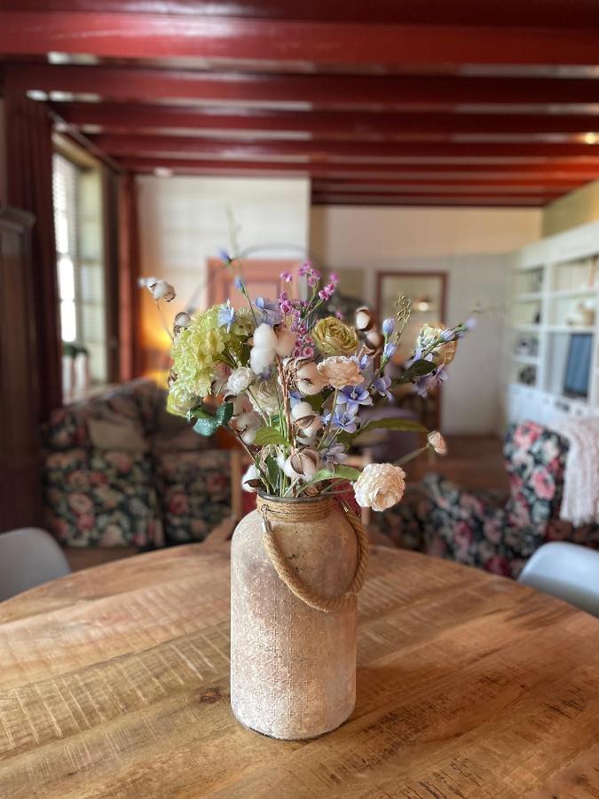 Hofstede Vaart Holiday home *